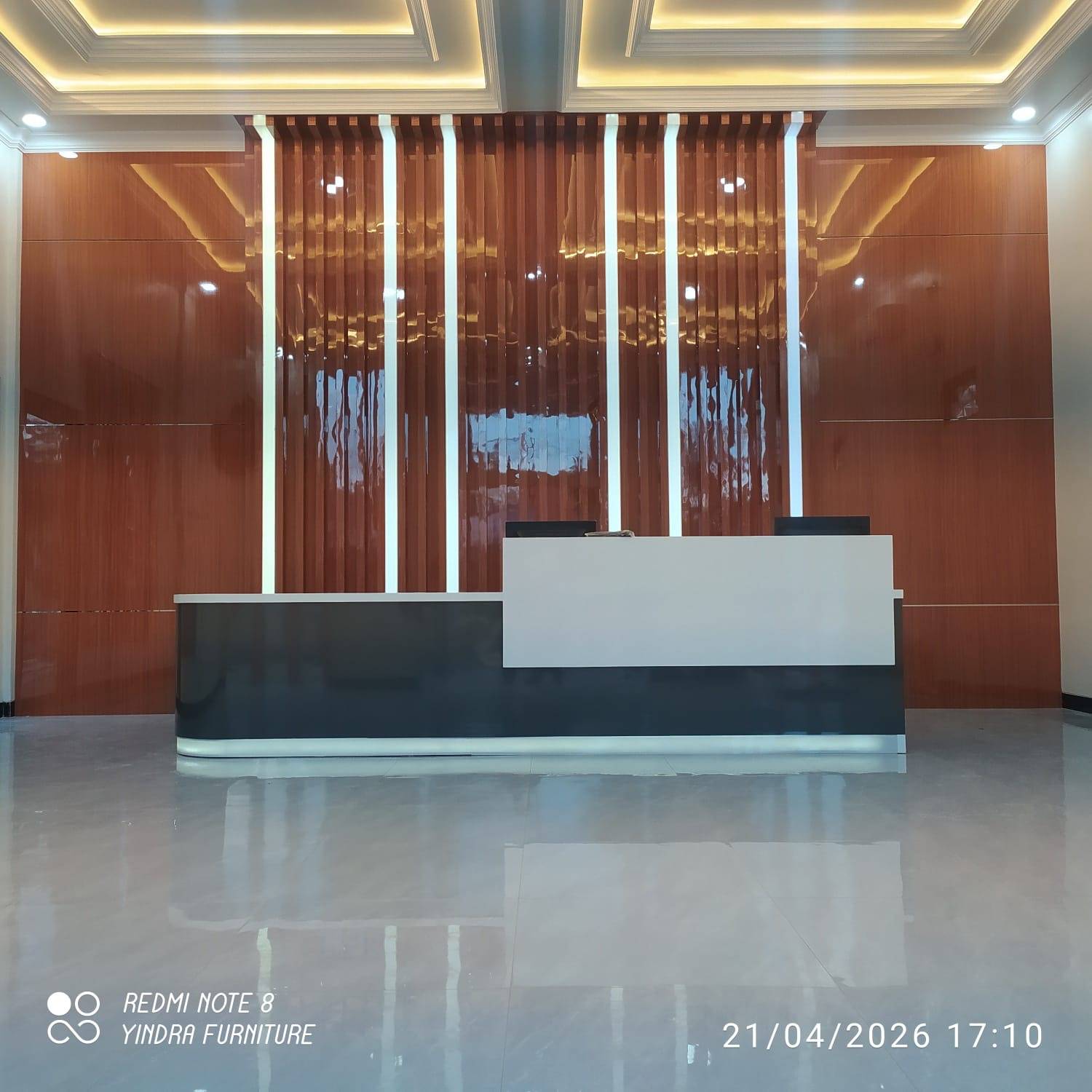 Yindra Furniture 