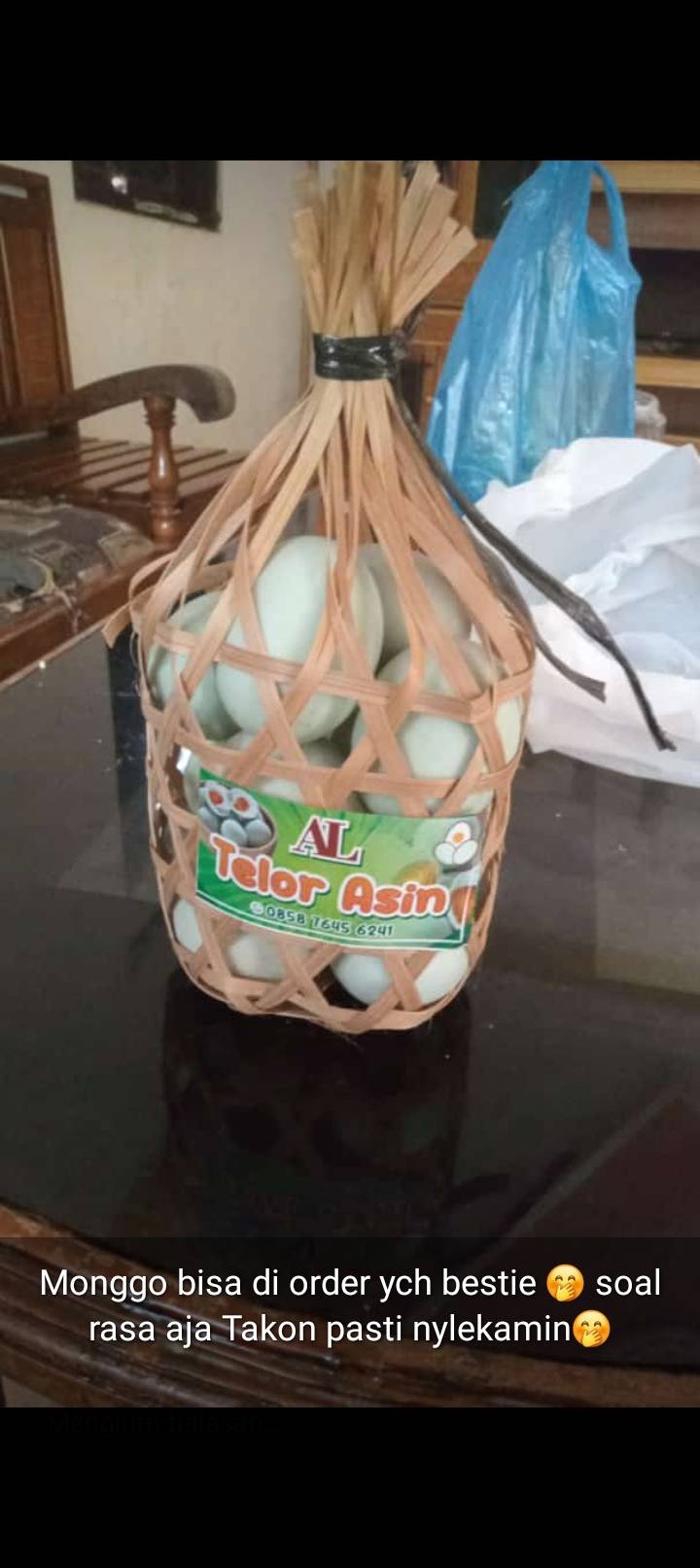 Telor Asin dan Striping Pisang 